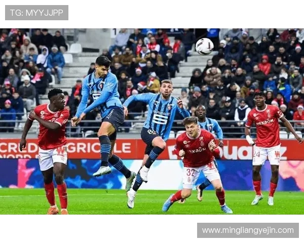 尼奥尔vs亚眠激战收官比分揭晓冲击法乙格局双方攻防鏖战全场